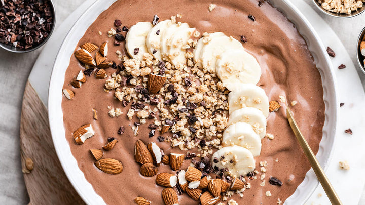 Magnesium-packed Cacao Smoothie Bowl